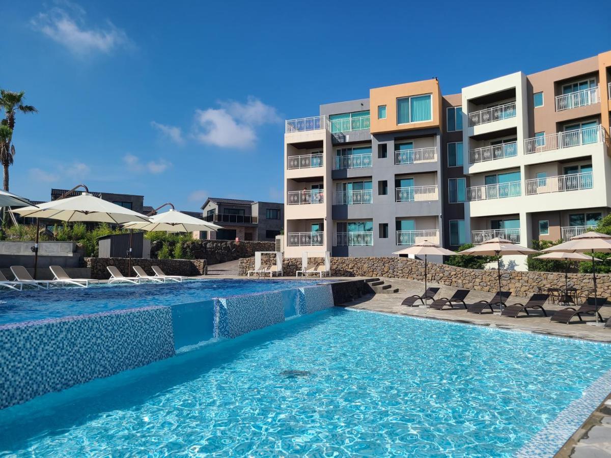Villa De Aewol Jeju Exterior photo